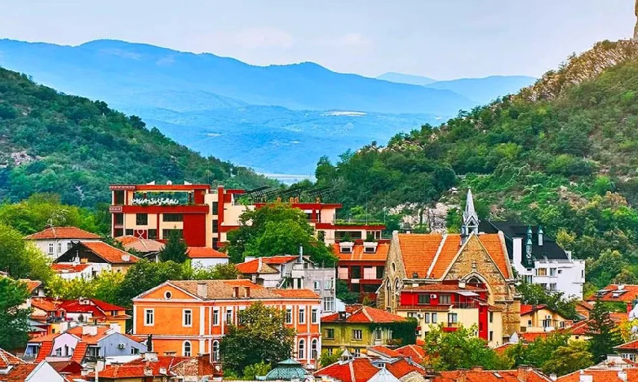 Working in Bulgaria: Best Industries & Job Opportunities
